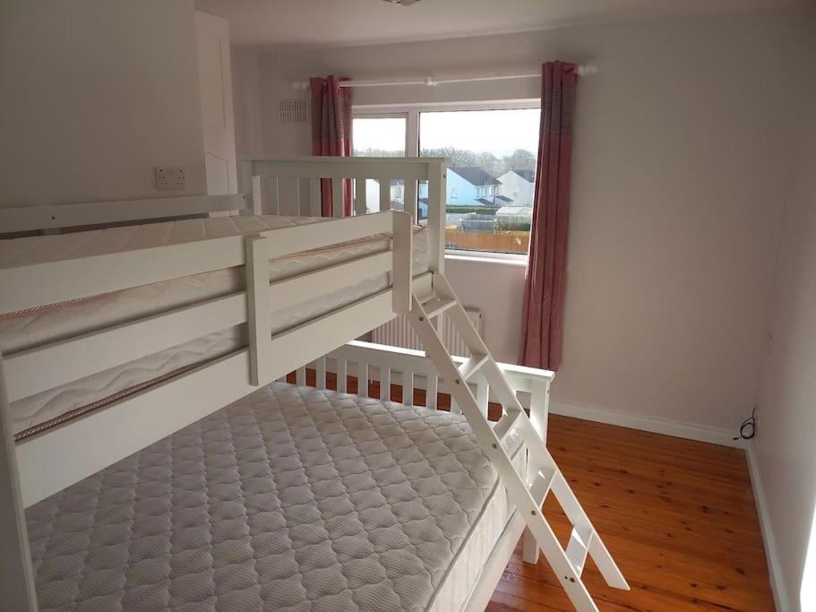 Willa Large 4Bed Available Long-Term In Letterkenny Zewnętrze zdjęcie